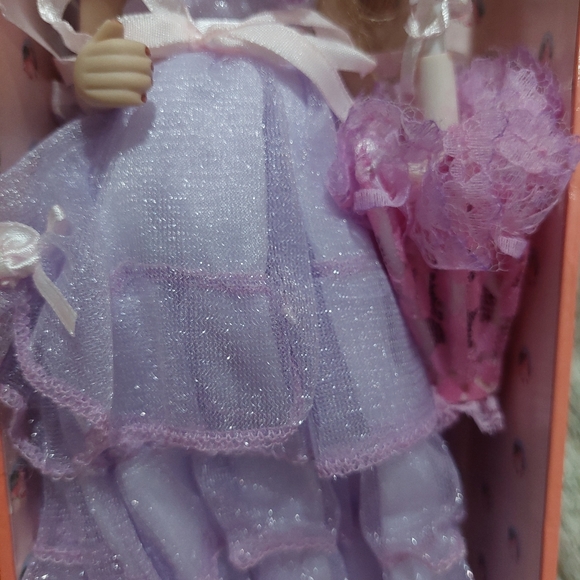 Vintage Cypress Gardens Florida Collectible Doll Dresses Accessories, & Case GUC - Picture 4 of 12